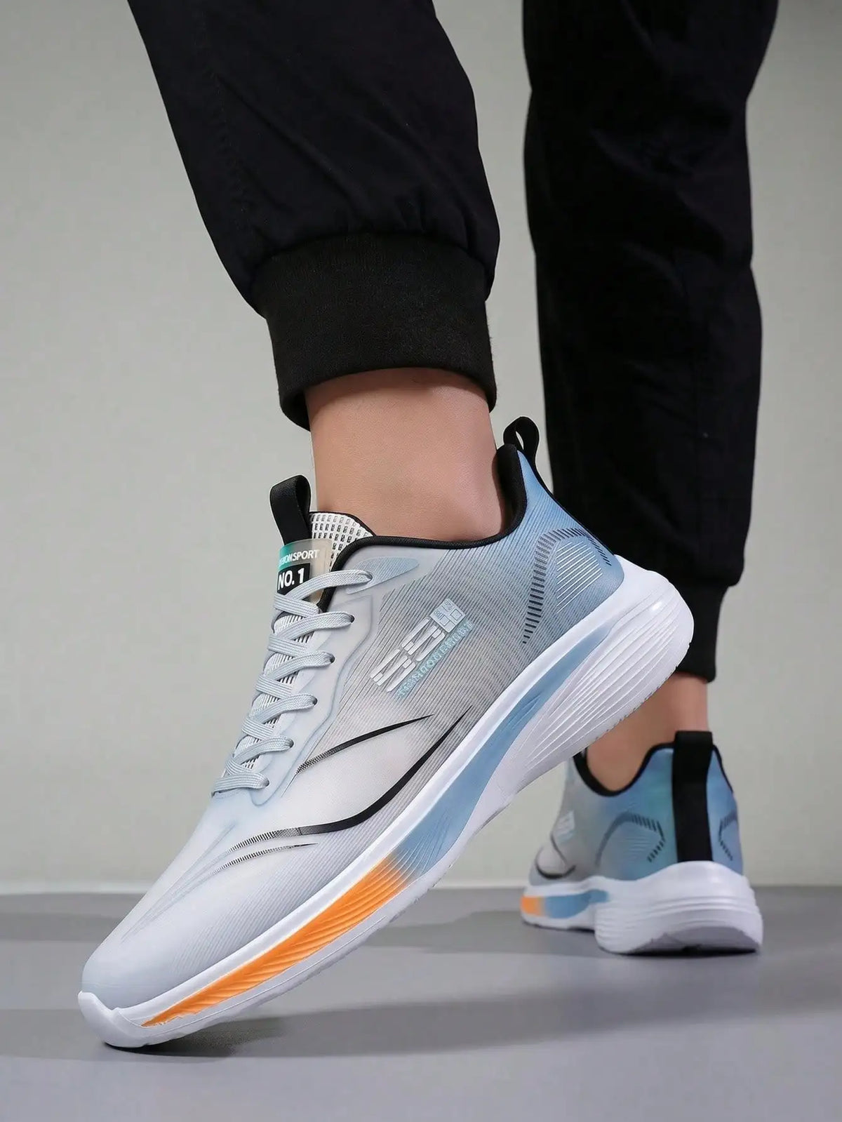 Unisex Breathable Mesh Running Sneakers